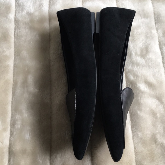 Kenneth Cole New York Flats/ Slip-Ons - Picture 7 of 8